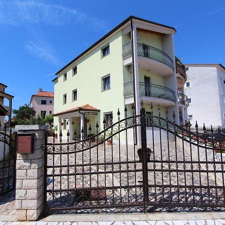 Apartments Villa Mara Rovinj Exterior foto