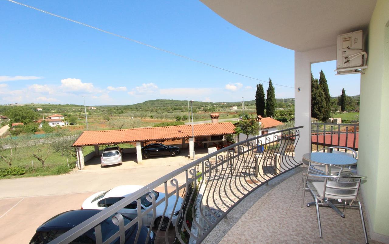 Apartments Villa Mara Rovinj Exterior foto