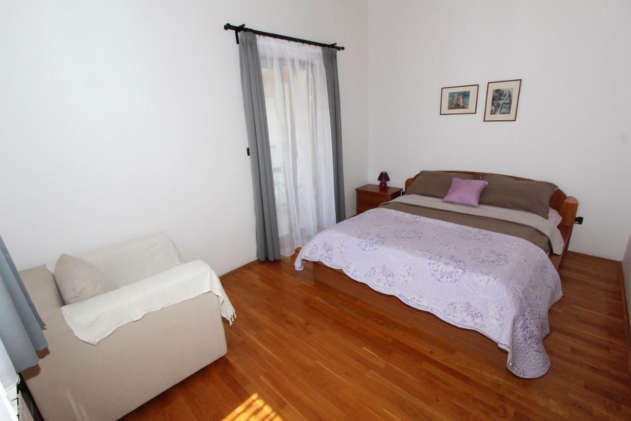 Apartments Villa Mara Rovinj Quarto foto